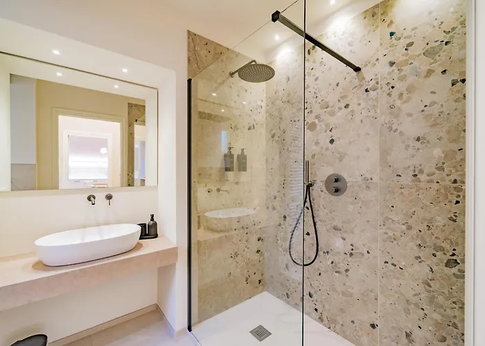 Apartment Charme
